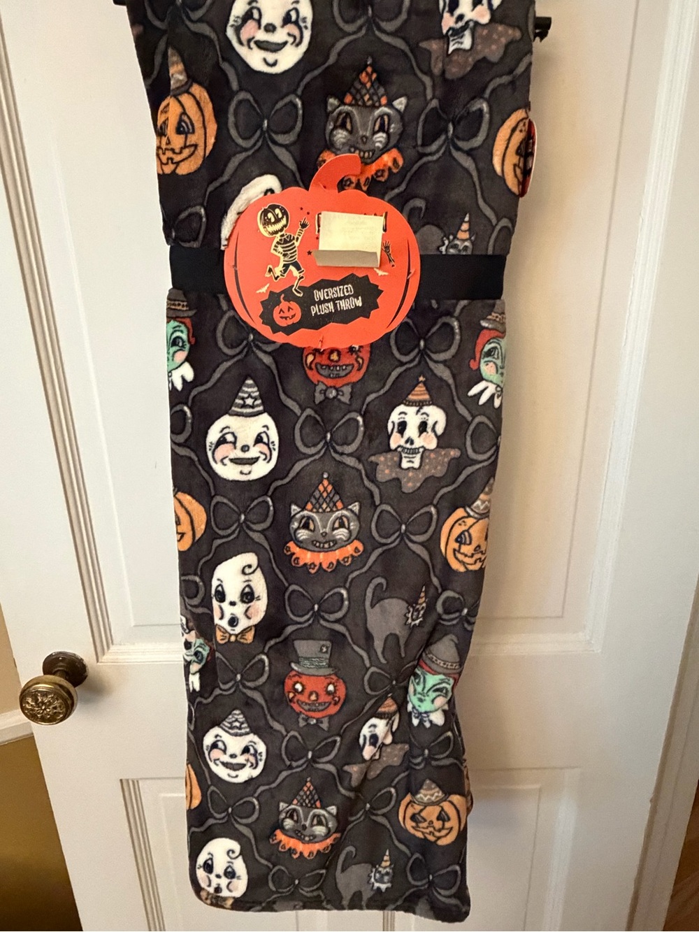 Halloween Plush Throw Blanket - Black & Orange